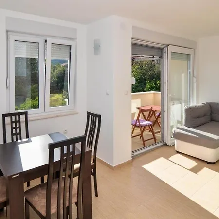 Apartman Fuer 4 Personen Ca 40 Qm In Orebic, Dalmatien Sueddalmatien